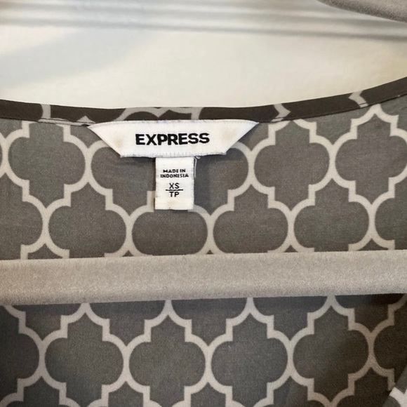 Express blouse - Picture 3 of 4